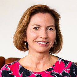 Prof Zsuzsa Csergő 