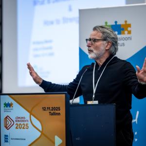 Professor doktor Wolfgang Merkel. Foto: Erlend Štaub